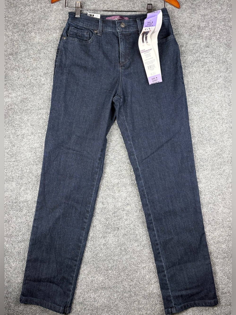 Gloria Vanderbilt Ladies Amanda Classic High Rise Original Slimming Jeans 4 - Picture 2 of 7